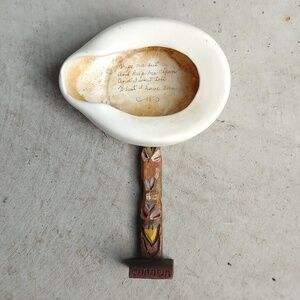 TotemPole and Bed Pan Decoration